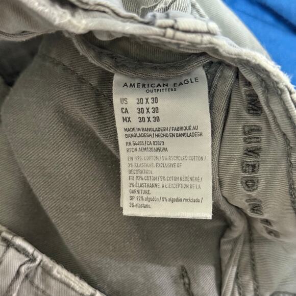American Eagle Flex Slim Lived-In Cargo Jogger Pants 30x30 | Washed Light Gray - Picture 4 of 4